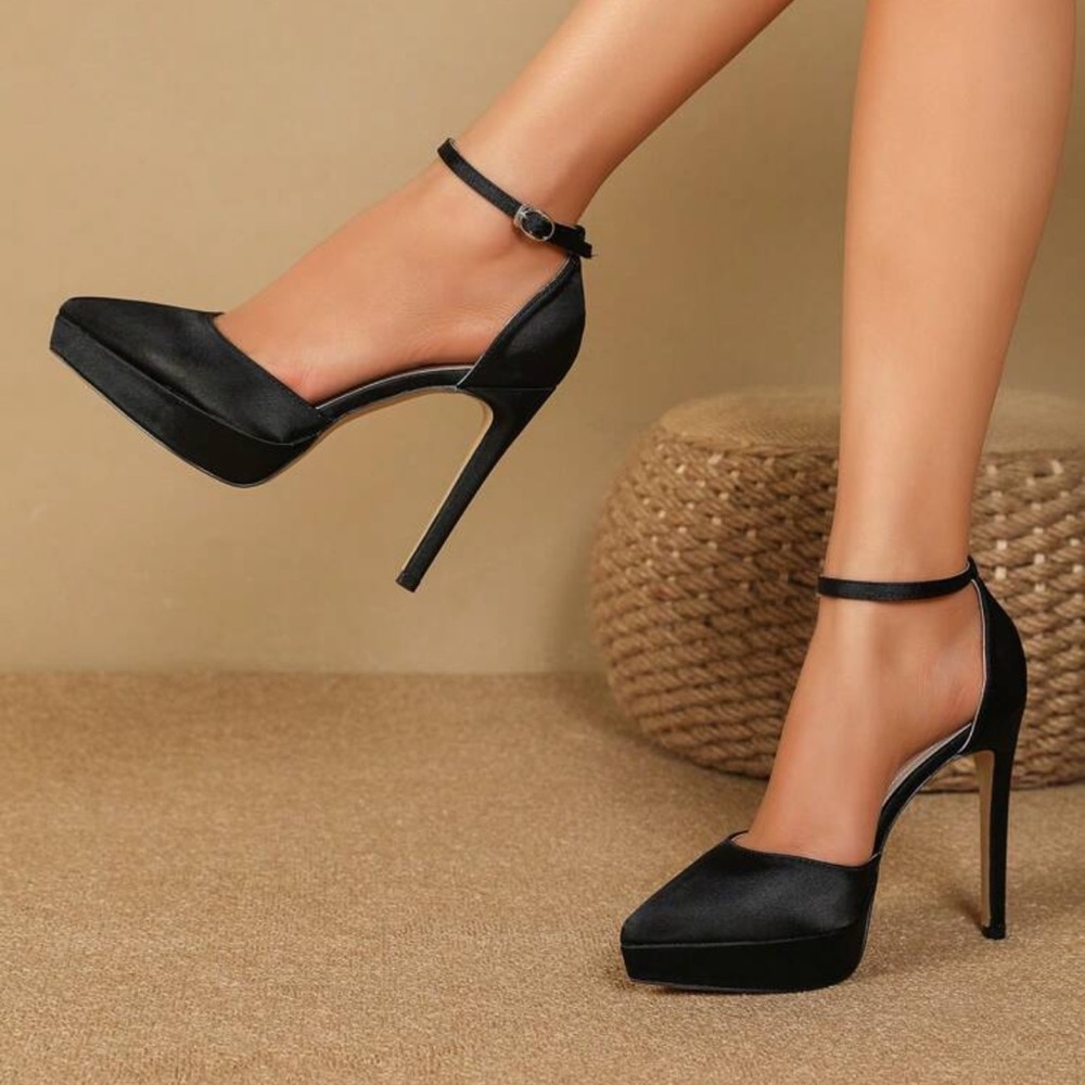 Elegant Black Stiletto Heels